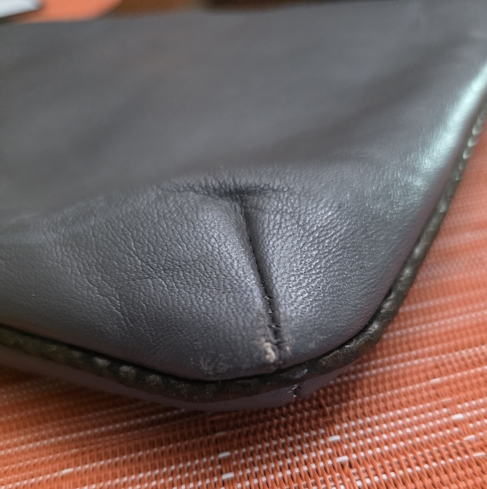 Vintage Etienne Aigner  Grey Snake Leather Bag Clutch - Picture 6 of 11